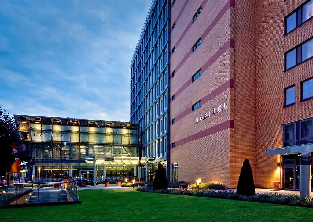 Sofitel Hamburg Alter Wall 5*,  Tyskland